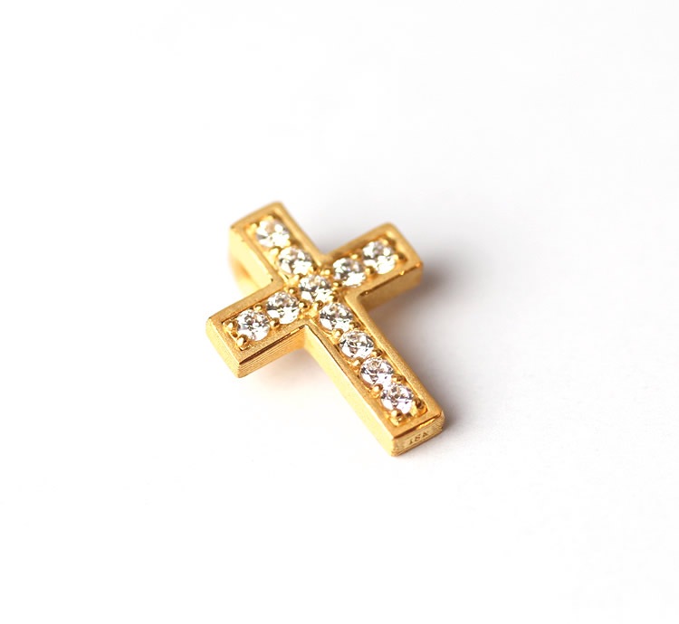 ＜メンズ＞11石ダイヤモンド 純金クロスペンダント（ネックレス紐付き）