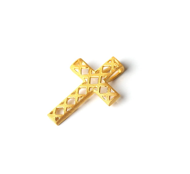 ＜メンズ＞幸福のシンボルクロスモチーフ 純金ペンダント（ネックレス紐付き）