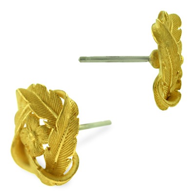 エレガントな葉の中の花モチーフ 純金ピアス