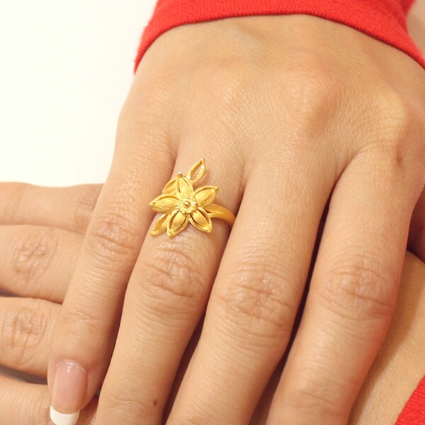 可憐な花 ザ・ミス 純金リング