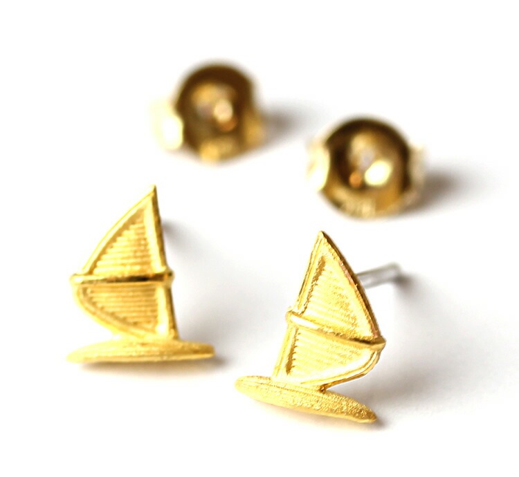 ヨットモチーフ 純金ピアス