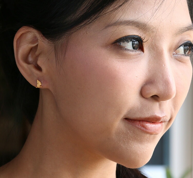 ヨットモチーフ 純金ピアス