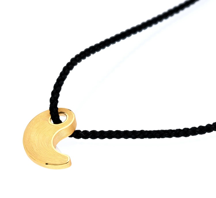 メンズ＞勾玉陰陽マーク 純金ペンダント（ネックレス紐付き）｜メンズ
