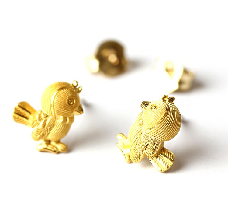 フクロウモチーフ 純金ピアス