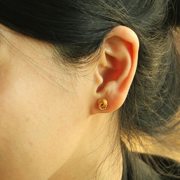 ヘアライン 純金ピアス