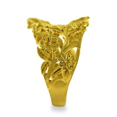 様々なスタイルに似合うデザイン 純金リング