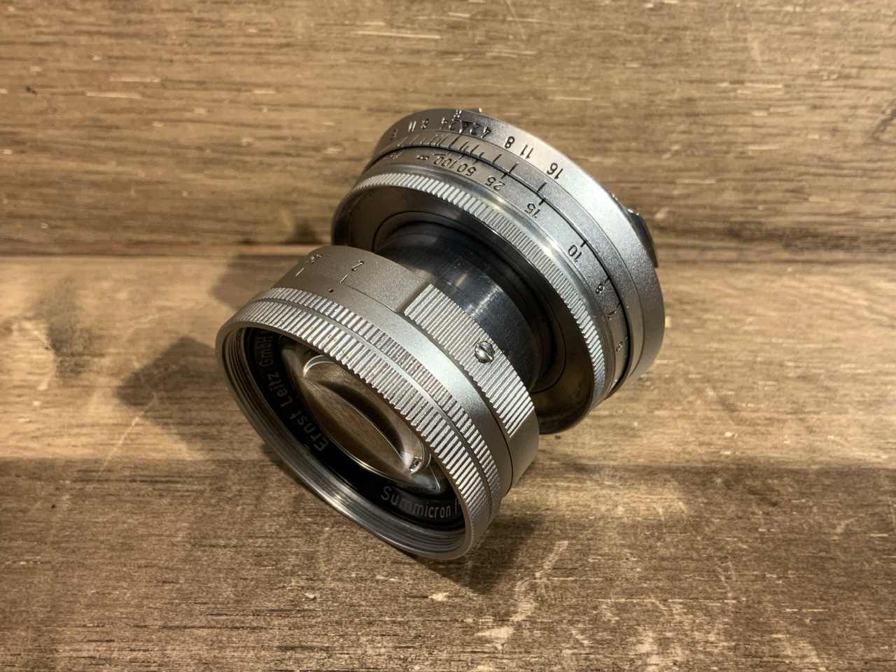 ��B��LEICA SUMMICRON 50mm Silver F2 (L/M)