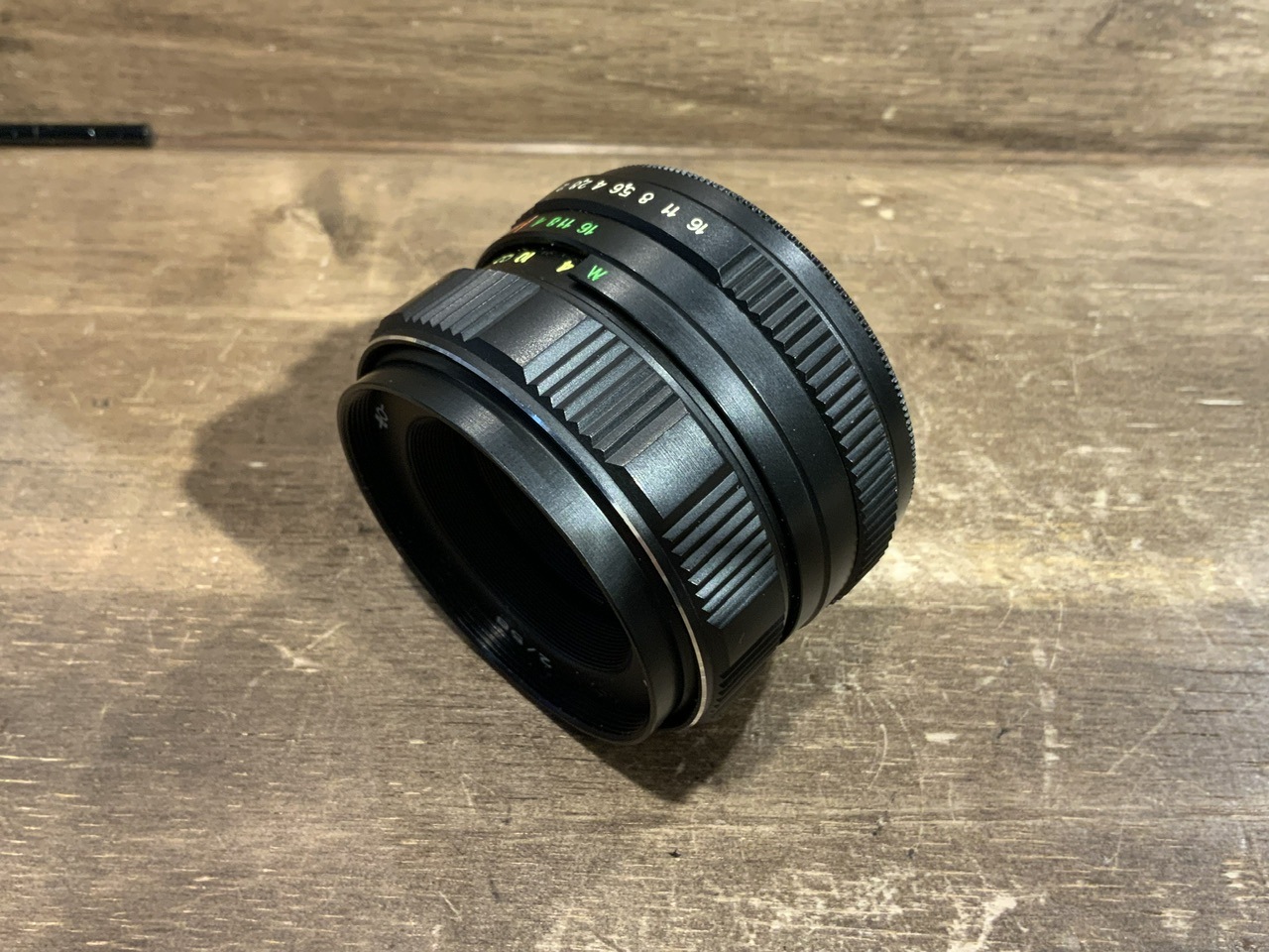 ��B��Valdai HELIOS-44M-4 58mm F2 Nikon F�ޥ���Ȳ�¤��