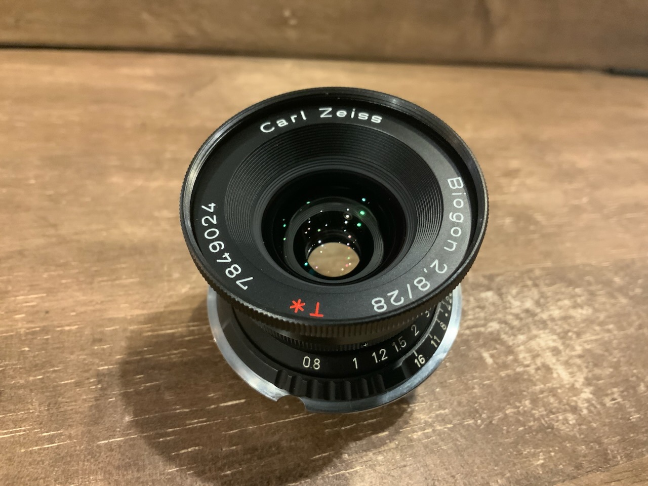 ��B�� CarlZeiss Biogon G 28mm F2.8 M�ޥ���Ȳ�¤��