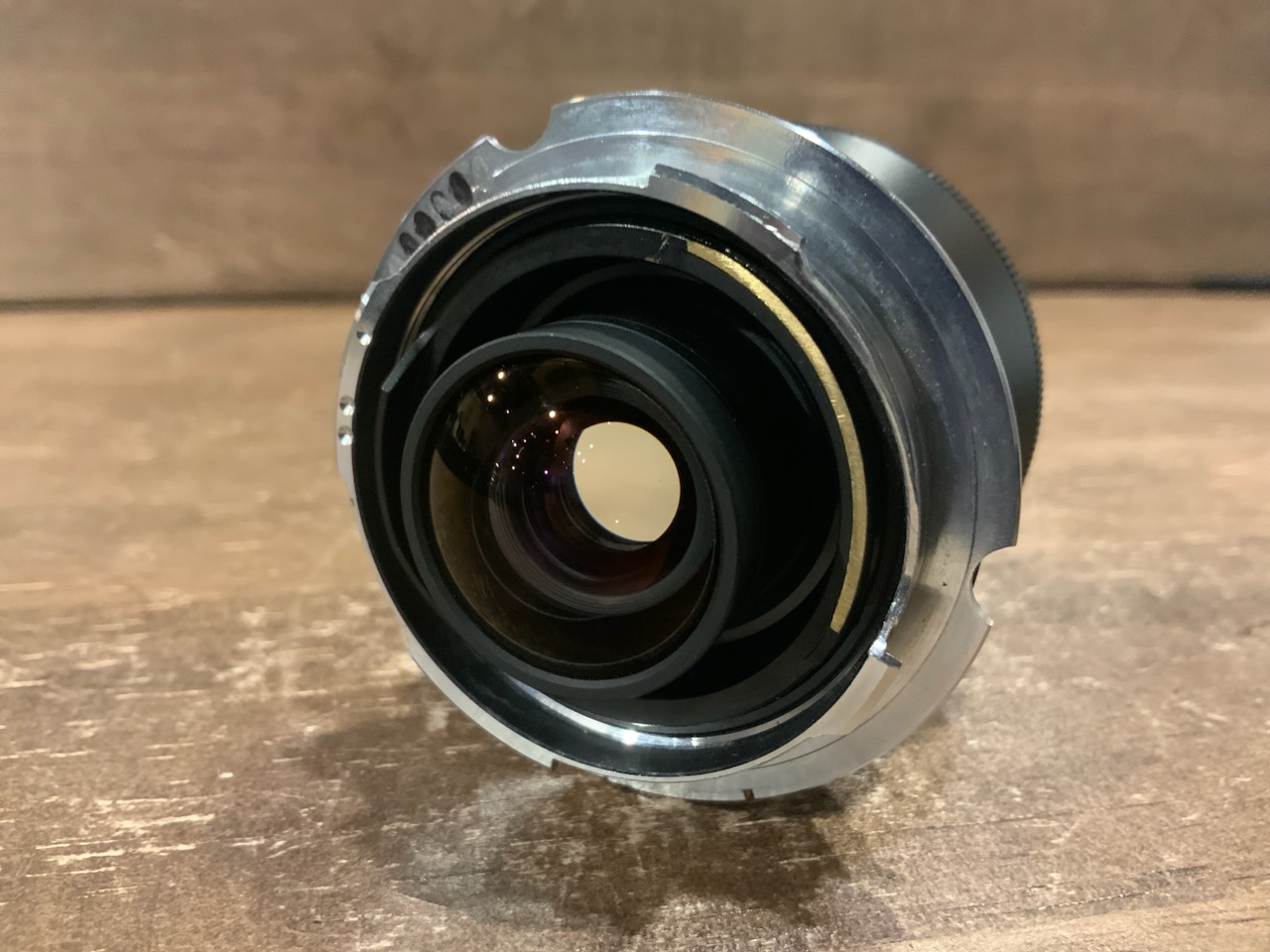 ��B�� CarlZeiss Biogon G 28mm F2.8 M�ޥ���Ȳ�¤��