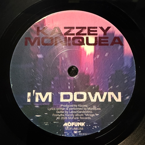 KAZZEY MONIQUEA / I'M DOWN (7)