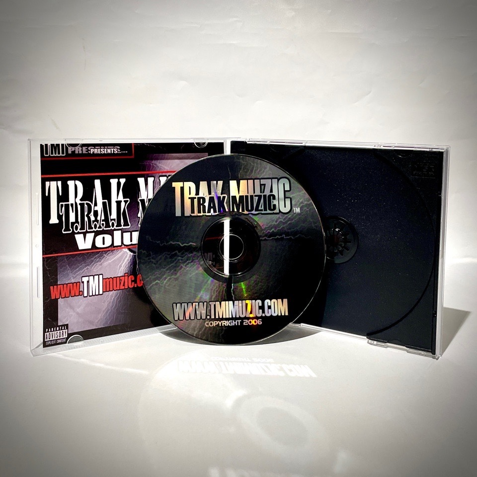 TMI – T.R.A.K. M.U.Z.I.C. Volume 1