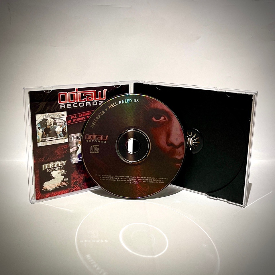 Hellraza &#8211; Hell Razed Us