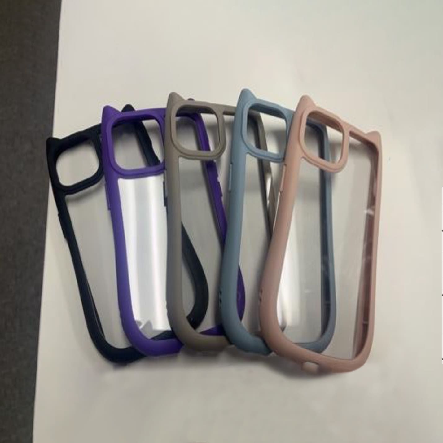 iPhone 17 / 17 Pro / 17 Pro Max / Air �ͥ��ߥߥե졼��