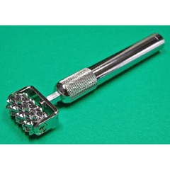 ���ӥ����顼�ʣ̡�