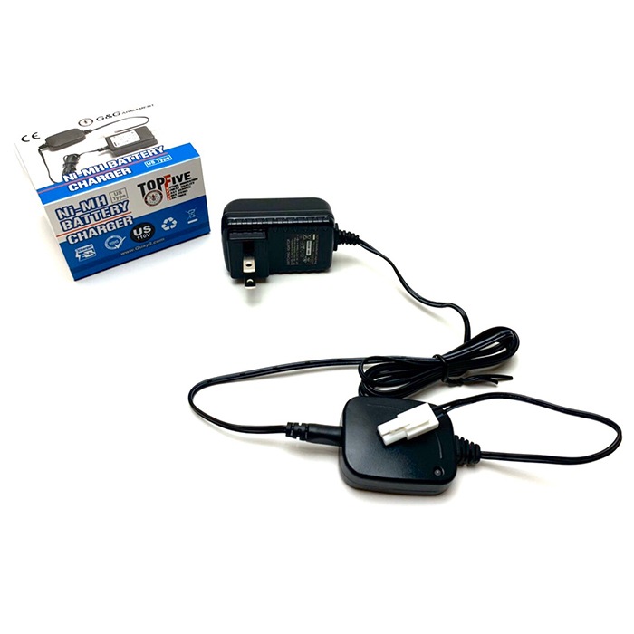 G＆G　ｍ４　ホロサイト・バッテリー・充電器・BB弾付き G＆G m4 ホロサイト・バッテリー・充電器・BB弾付き