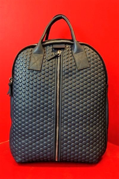 セール３０％ＯＦＦ インポート  IO PELLE リュックサック 手提げバッグ ブルー イタリア製 イオペレ画像１