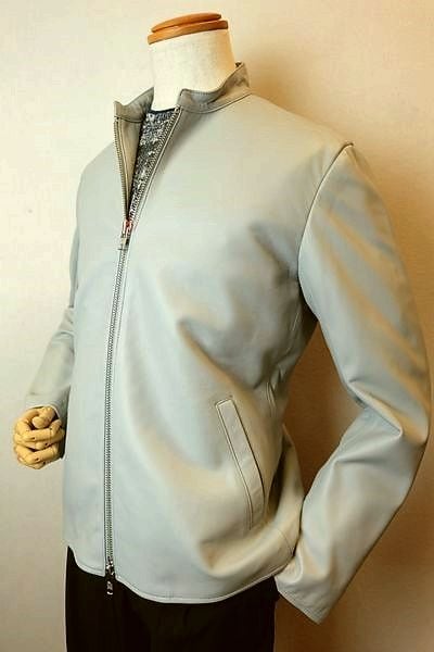 ラウラフェリーチェ Laura Felice レザーブルゾン グレー 秋冬パターンオーダー承り品 ライダースジャケット メンズウェア画像１