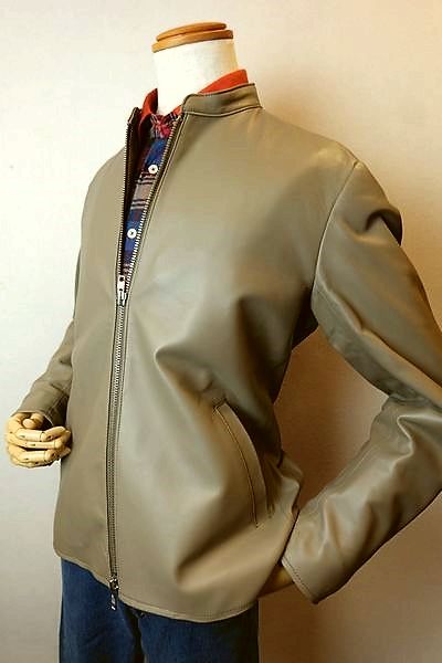 ラウラフェリーチェ Laura Felice レザーブルゾン ブラウン 秋冬パターンオーダー承り品 ライダースジャケット メンズウェア画像１