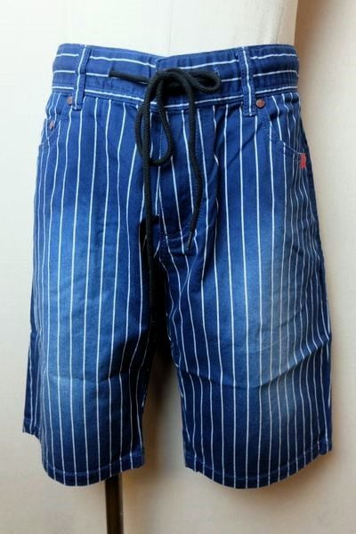 セール３５％ＯＦＦ コードビー CODE:B ハーフパンツ ストライプ 春夏新作 デニム生地 バラシ メンズウェア画像１