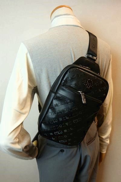 セール２０％ＯＦＦ ミラショーンスポーツ milaschon ボディバッグ ブラック 秋冬新作 ゴルフ メンズ レディース画像１