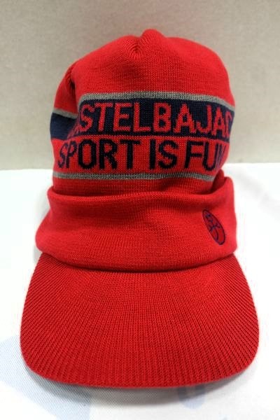 セール20%OFF カステルバジャック CASTELBAJAC ニットキャップ レッド 秋冬新作 ツバ付き ゴルフ メンズ帽子画像1