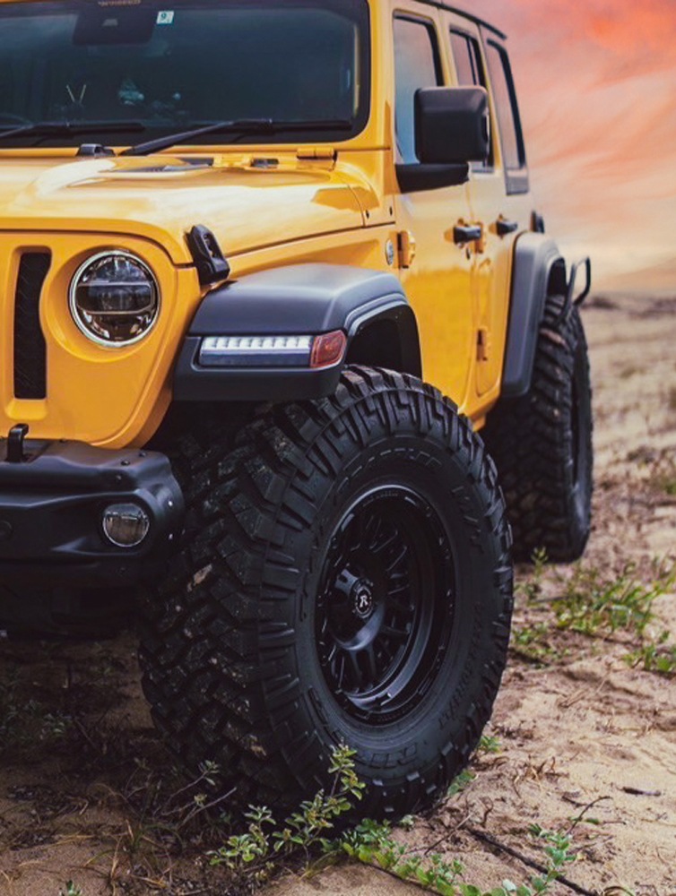Jeep Wrangler RAZ CV01 17x9J -38