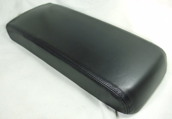 30系プリウスLグレード用 アームレストカバー（コンソールリッド