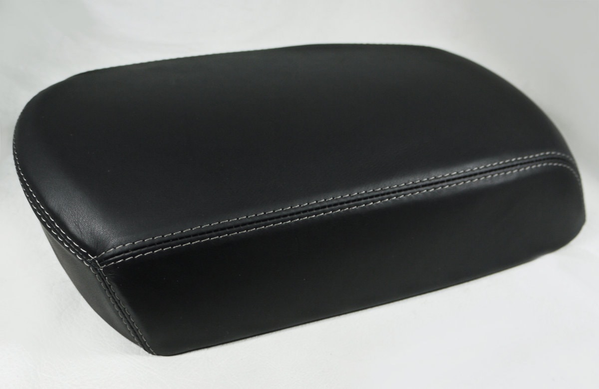 トヨタ ヴァンガード アームレストカバー本革＆ウルトラスエード