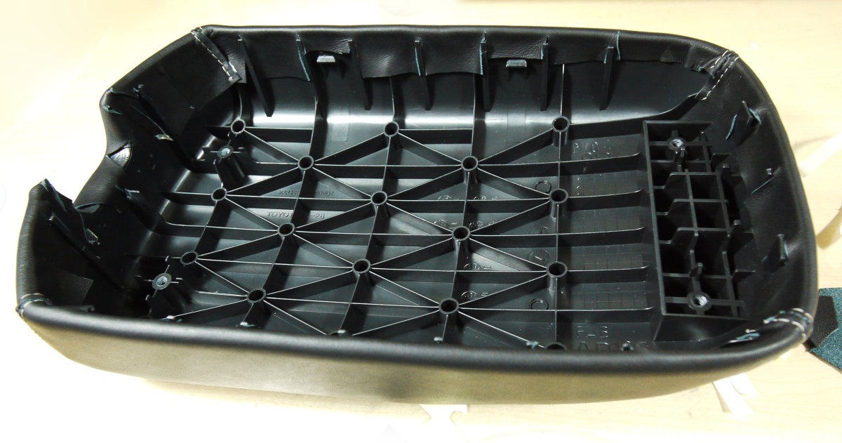 �ȥ西�������󥬡��ɡ�������쥹�ȥ��С�