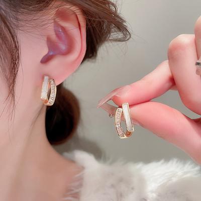 C型 スタッドピアス 上品 小ぶりピアス【ネコポス可】|ピアス|アクセサリー