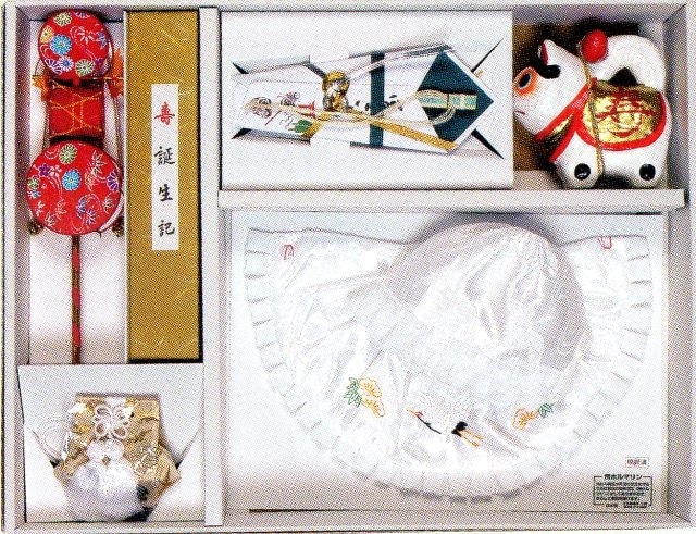 お宮参り着物正絹（初着・産着）女児G1-24 花車に花扇・鼓に蝶々