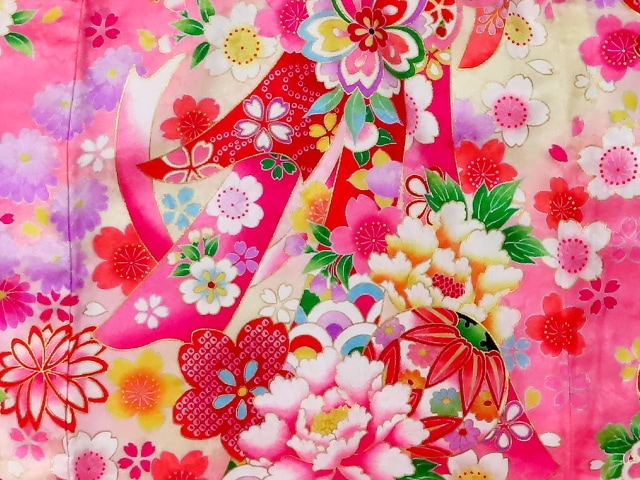 お宮参り着物正絹（初着・産着）女児G7-9 手毬に熨斗目・華柄 ピンク