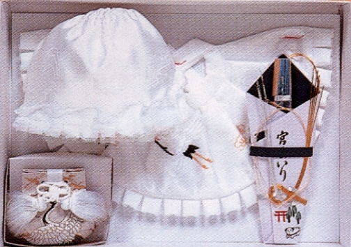 にゃんちゅ　M922-4 正絹女児初着 とM922-11男児初着2点組 お宮参り着物正絹（初着・産着）男児G2-1 鷹・松に熨斗目柄