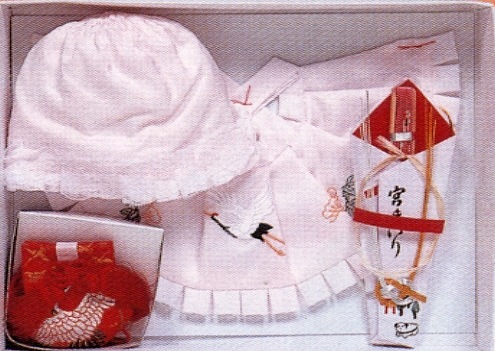 お宮参り特選着物正絹（初着・産着）女児G8-101 総絞-熨斗目・華柄