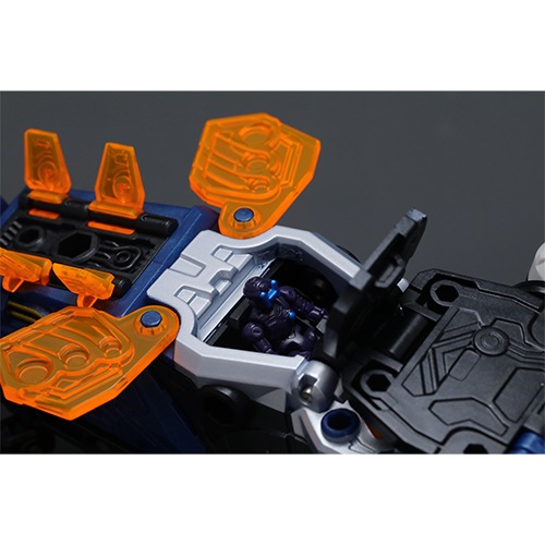 BEASTBOX BB-60 HURRICAN(ハリケーン) | ビーストボックス | 52TOYS