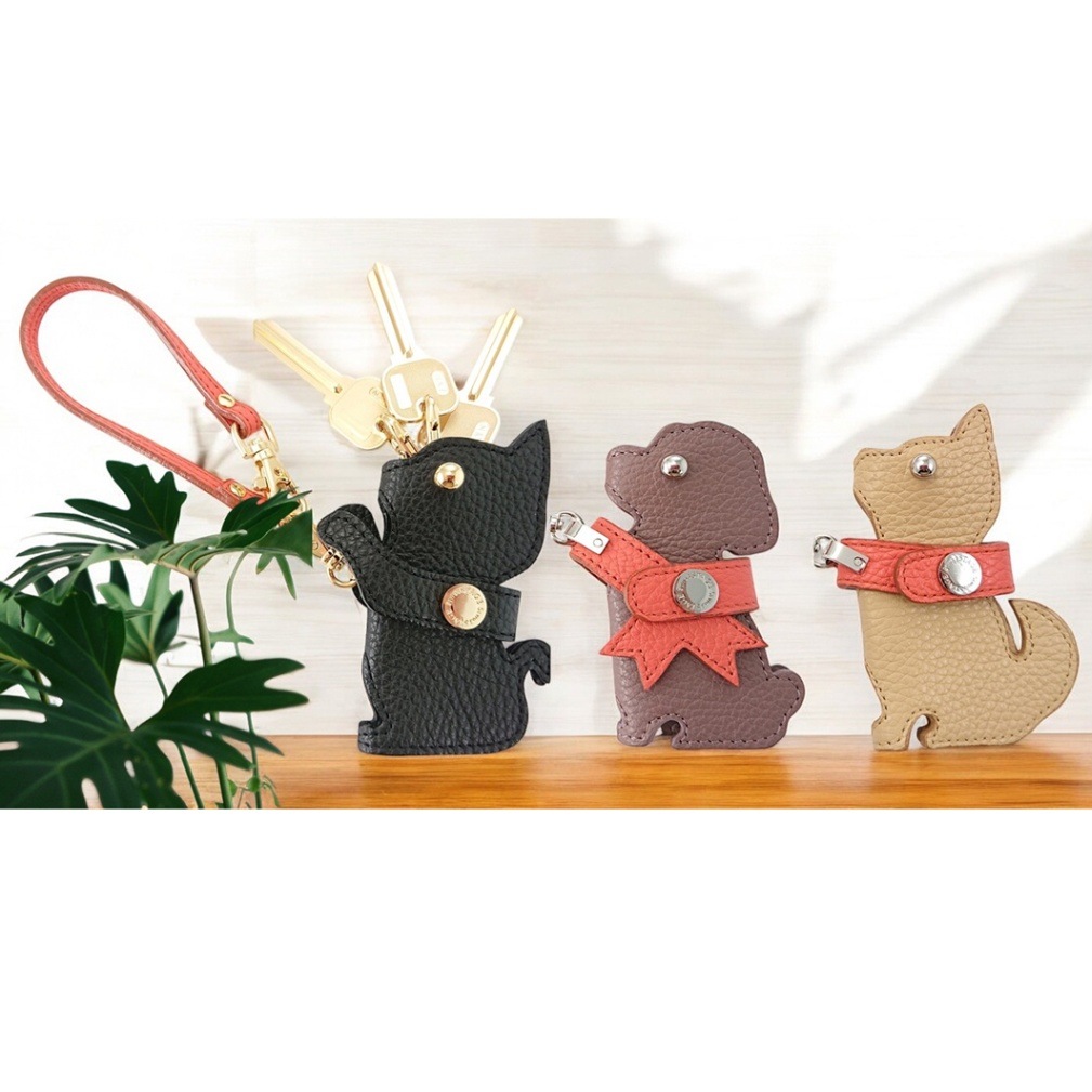 新品未開封　yukiemon キーケース　こいぬ 犬と猫型キーケースM （猫・プードル・柴犬）レディースバッグ