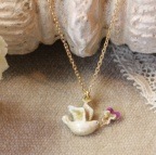 ��������ͥå��쥹��N-04�����ߥ�򱿤־�Ļ