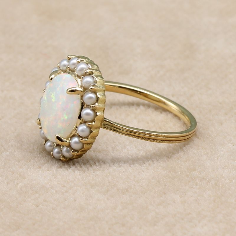 ����ɥ��R-01���ѡ���