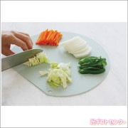 刃当たりなめらか抗菌まな板 スモーキーグリーン　NC-SG