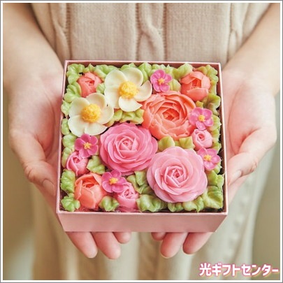 食べられるお花のボックスフラワーケーキ（ピンク） なら 全国のご当地