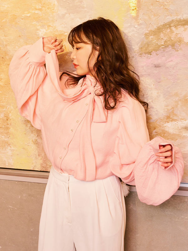BIG ribbon blouse | ALL ITEM | MISSME BY CHALING