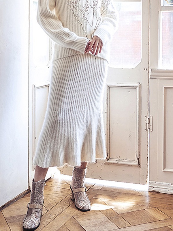 angora knit skirt