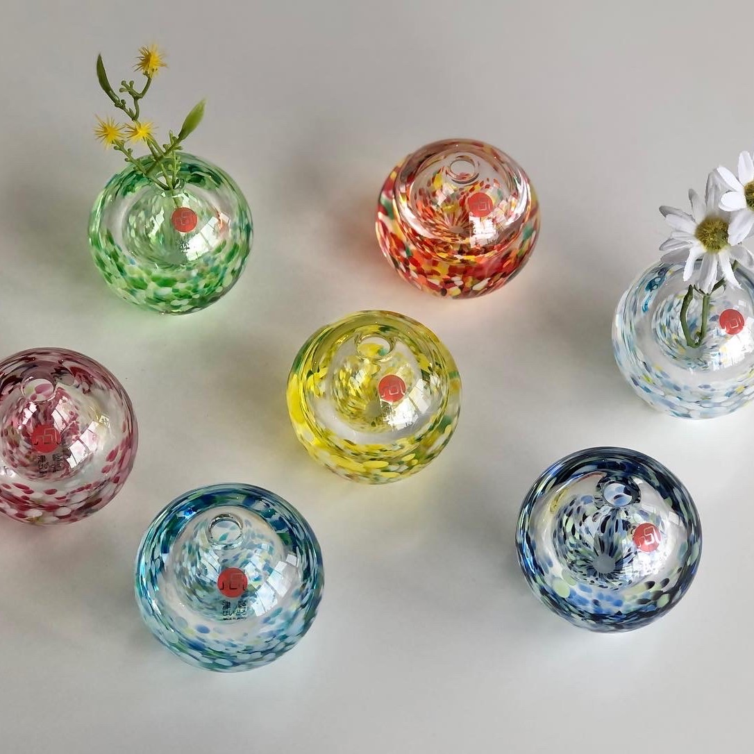 津軽びいどろ にほんの色 ふうけい 一輪挿し 舞う桜