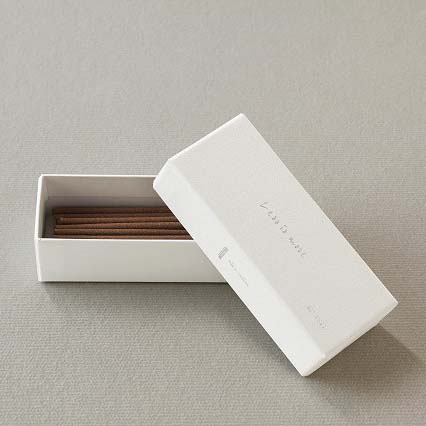 Nez reflet Less is more Incense