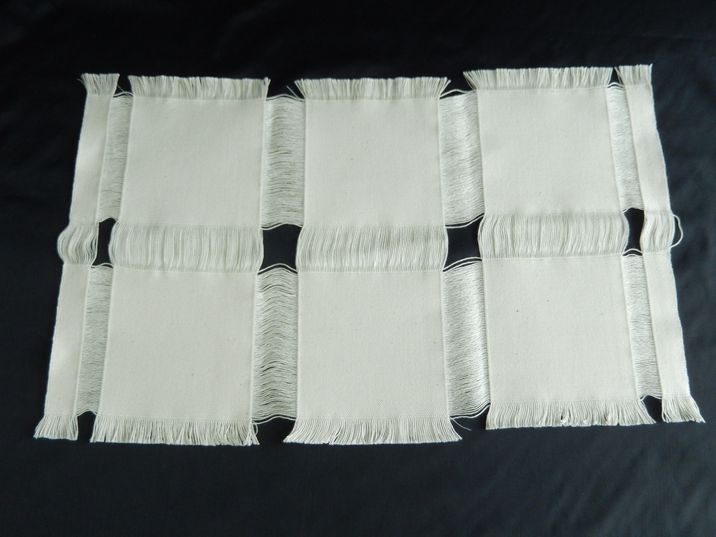 綿100％　6枚綴りコースター　10×10cm+房　1組
