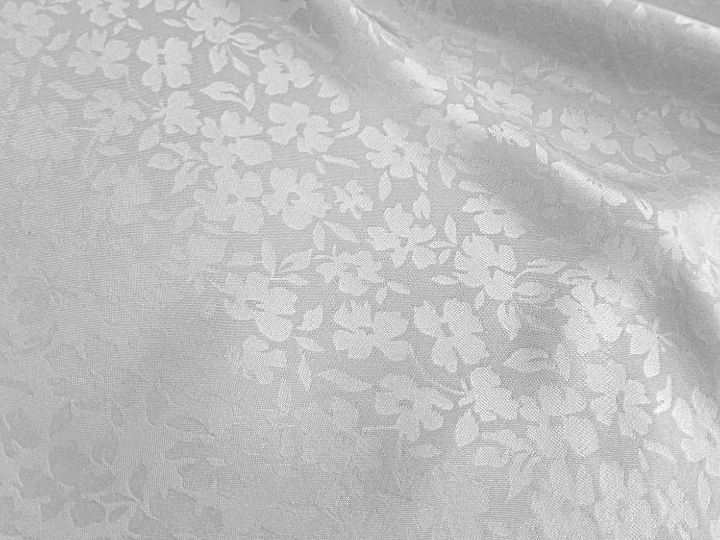 絹100％ネモスフラワープチストール　約29×130㎝　10枚