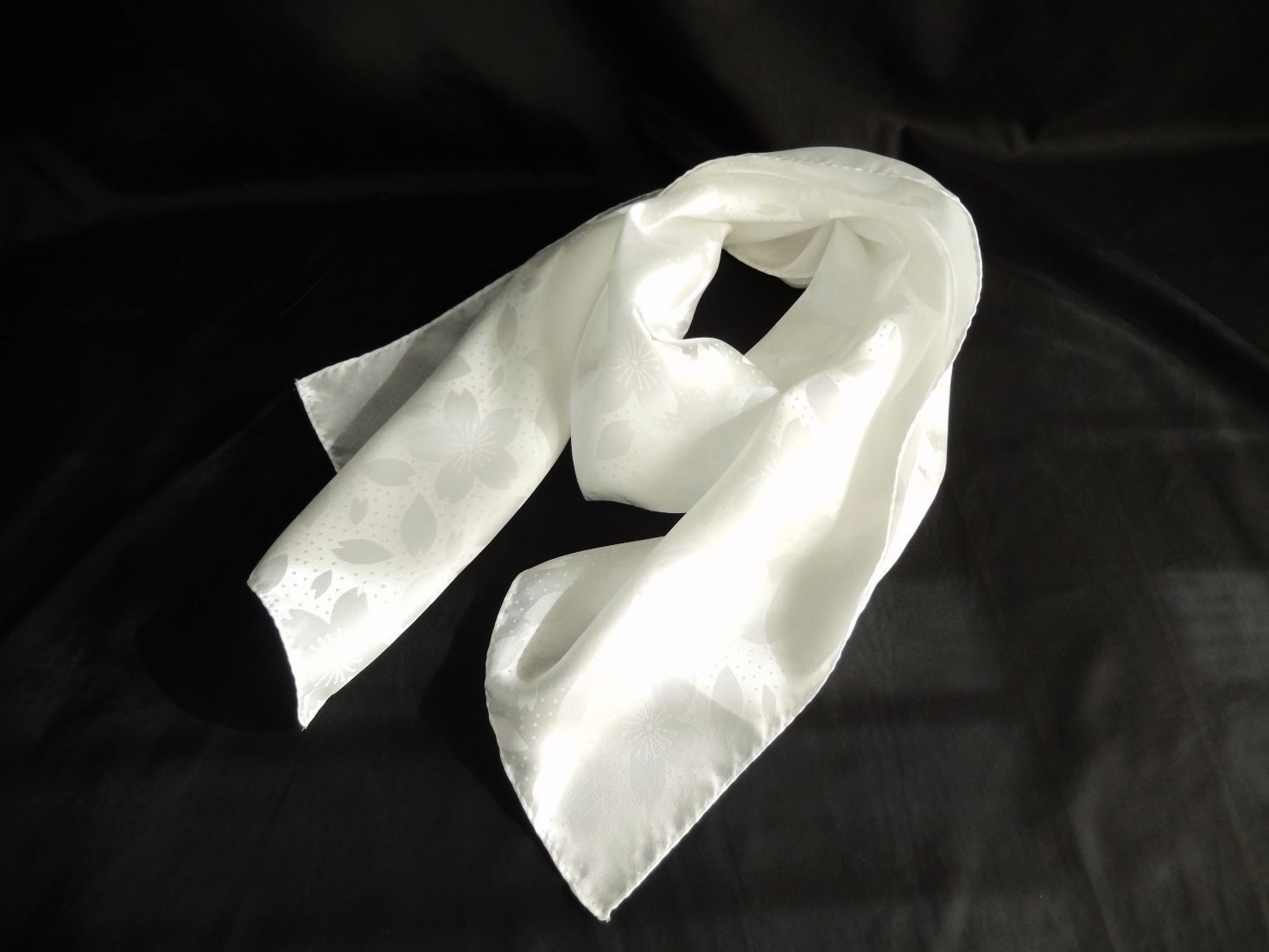 絹100％　サクラ花びらプチストールN　約30×130㎝　10枚