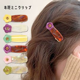 ヘアクリップ ミニ 花 キラキラ 前髪 小さめ フラワー おしゃれ バイカラー レディース ヘアアクセ 【送料pt100】|ヘアクリップ|ヘアアクセサリー