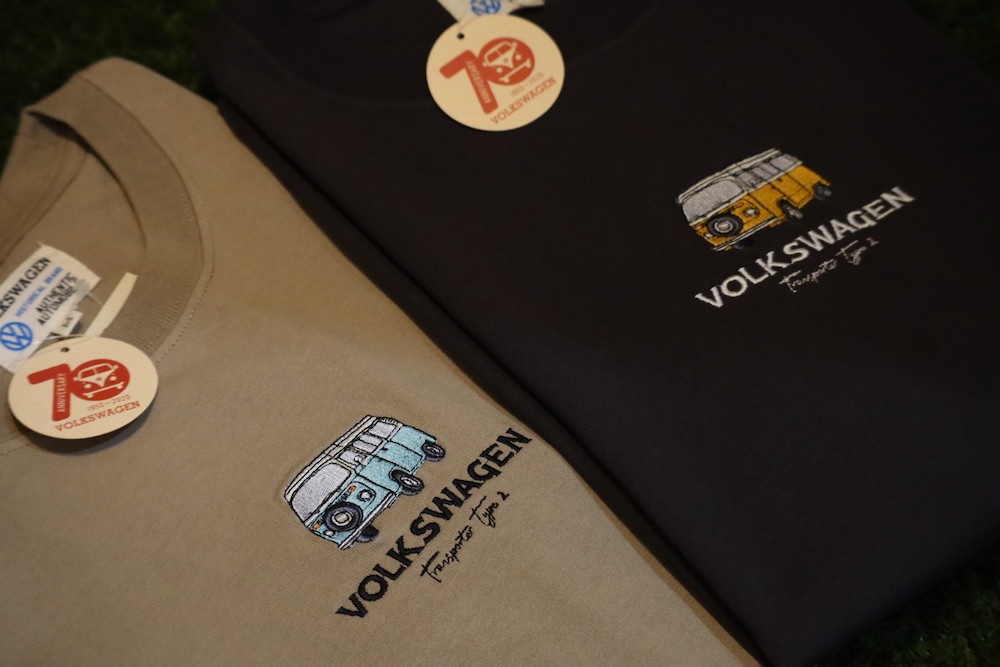 VW 半袖刺繍Tシャツ